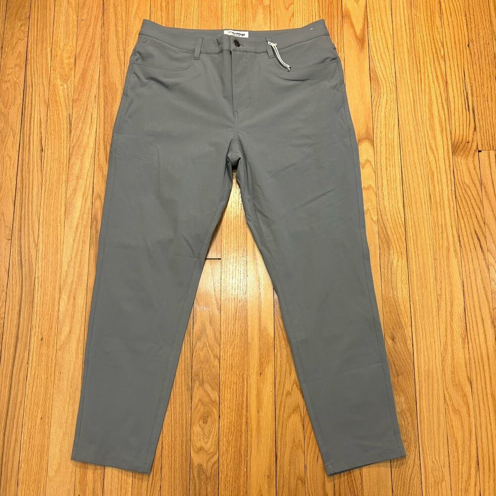 NWOT Birddogs Pants Mens 34x30 Gray Chino Slim Fit Stretch Travel Performance